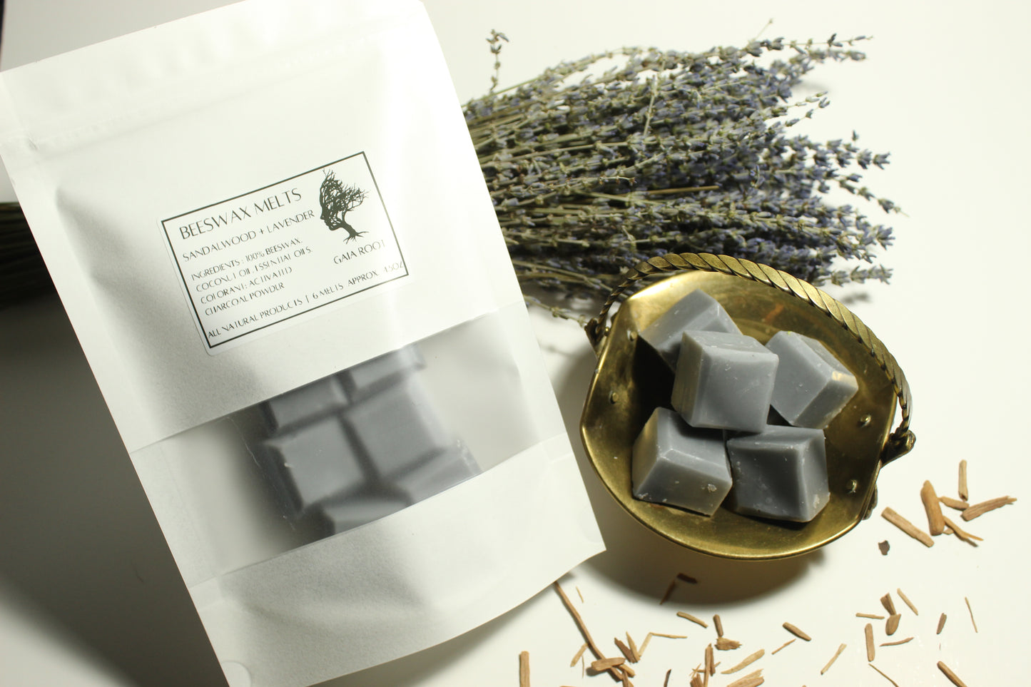 BEESWAX WAX MELTS SANDALWOOD + LAVENDER