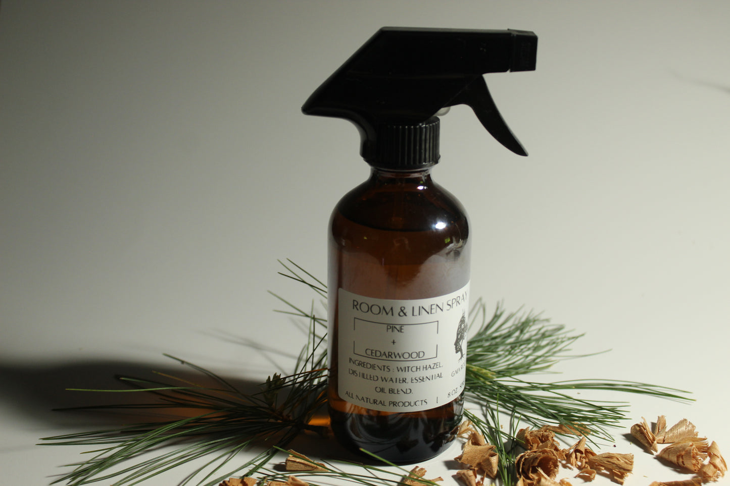 ROOM & LINEN SPRAY PINE + CEDARWOOD
