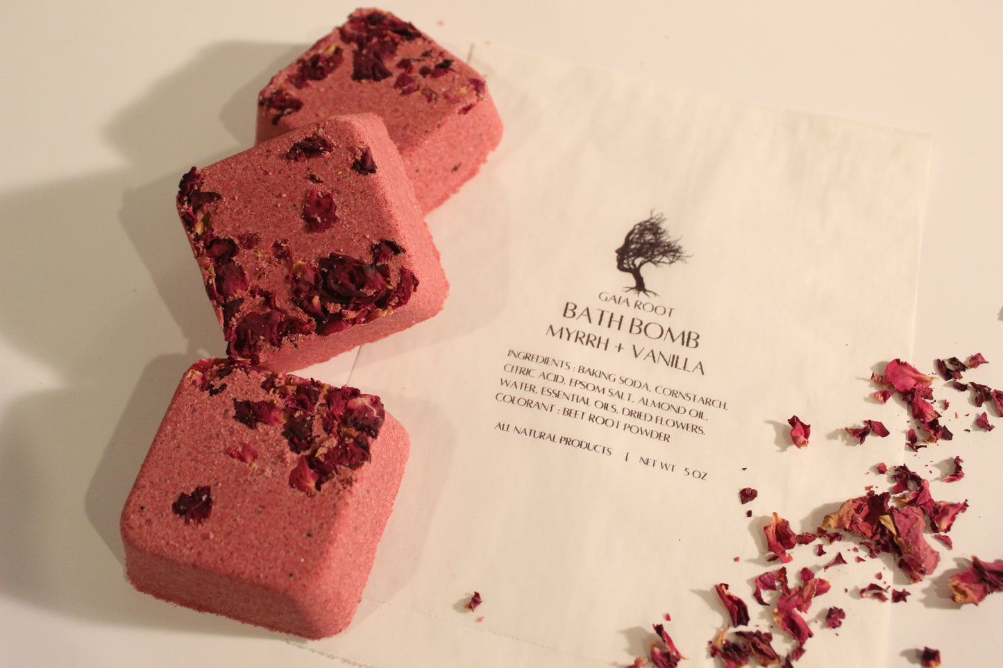 BATH BOMB  MYRRH + VANILLA