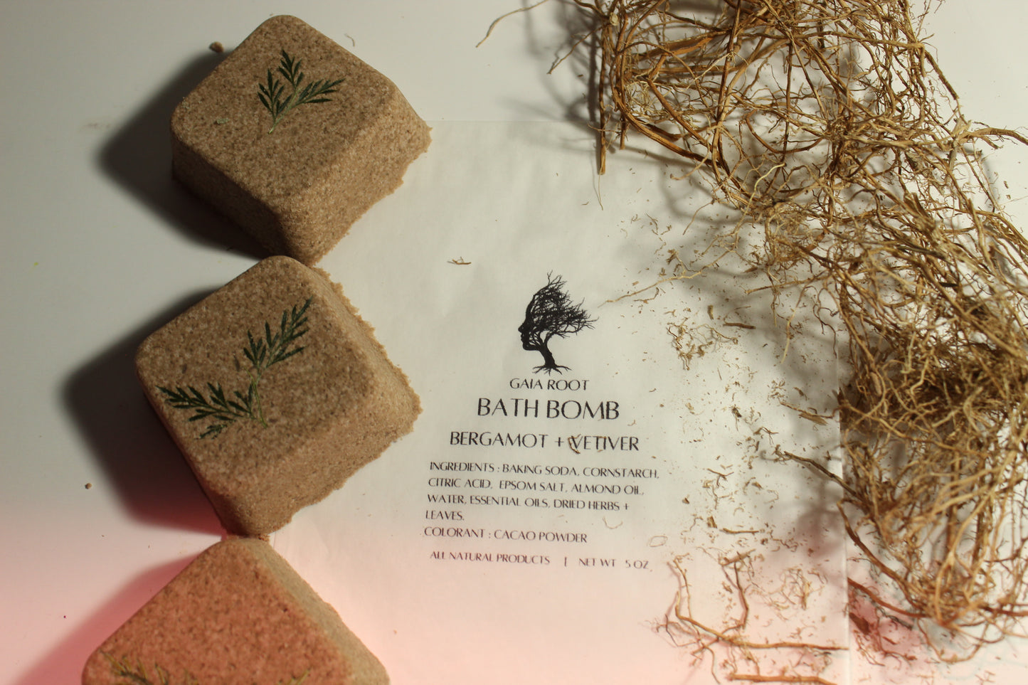 BATH BOMB  BERGAMOT + VETIVER