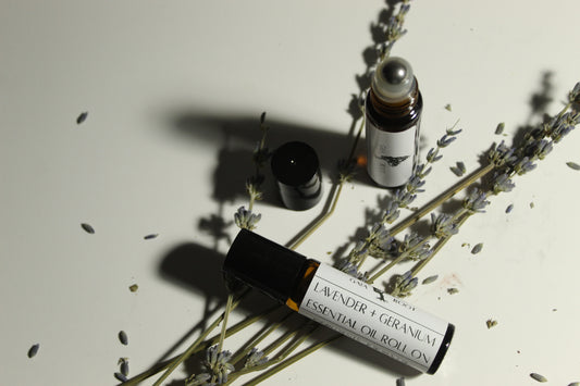 ESSENTIAL OIL ROLL-ON  LAVENDER + GERANIUM