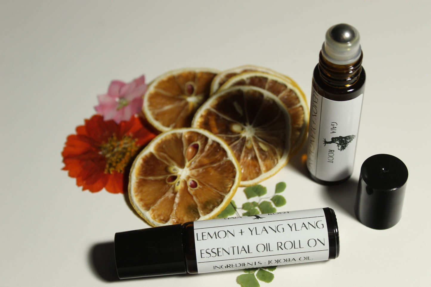ESSENTIAL OIL ROLL-ON  LEMON + YLANG YLANG