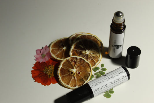 ESSENTIAL OIL ROLL-ON  LEMON + YLANG YLANG