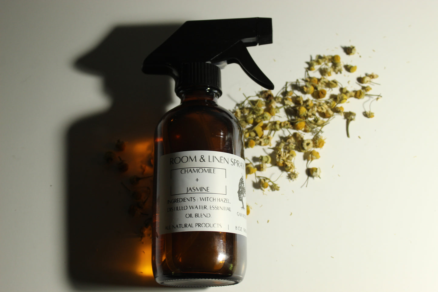 ROOM & LINEN SPRAY  CHAMOMILE + JASMINE
