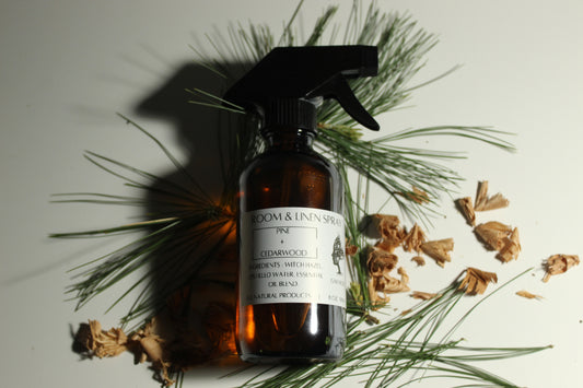 ROOM & LINEN SPRAY  PINE + CEDARWOOD